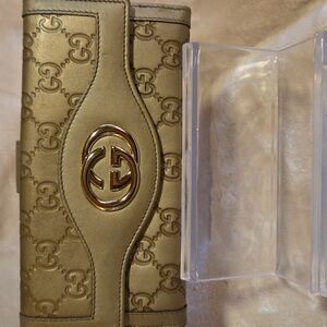 Gucci Gold‎ Embossed Women's Wallet